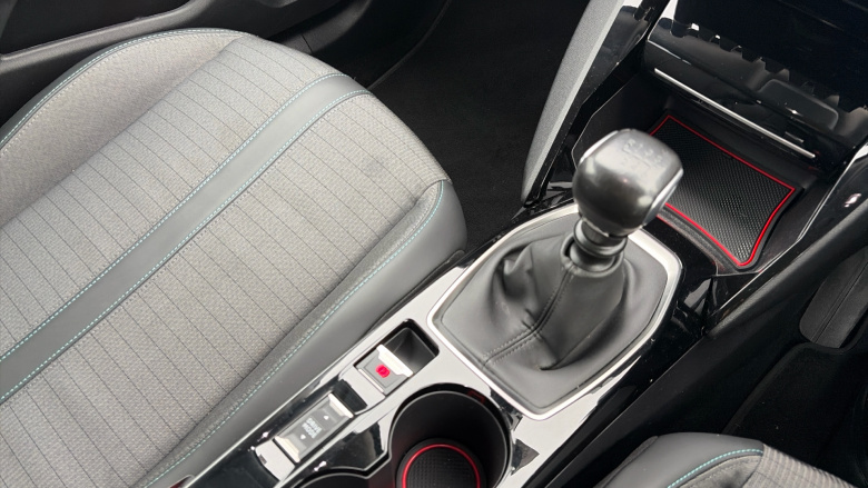 Peugeot 2008 1.2 PureTech Allure Premium 5dr Petrol Estate